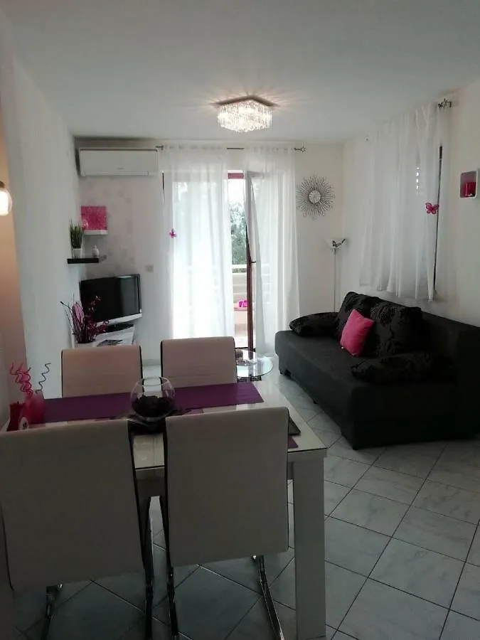 Apartment Rosana Rabac 0*,  Croazia